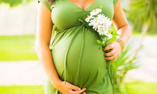 孕妇手背皮肤过敏症状图片-【孕妇手背皮肤过敏症状图片大全】孕妇手背上起小疙瘩很痒 - 孕妇手背皮肤过敏症状图片网